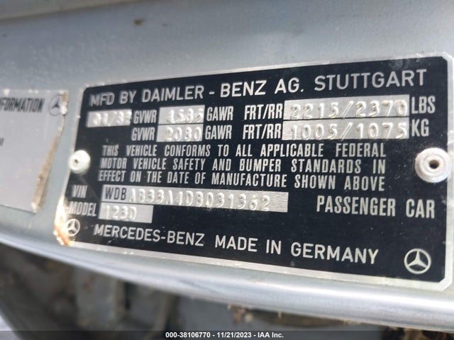 1983 MERCEDES-BENZ 300 DT VIN: WDBAB33A4DB031362