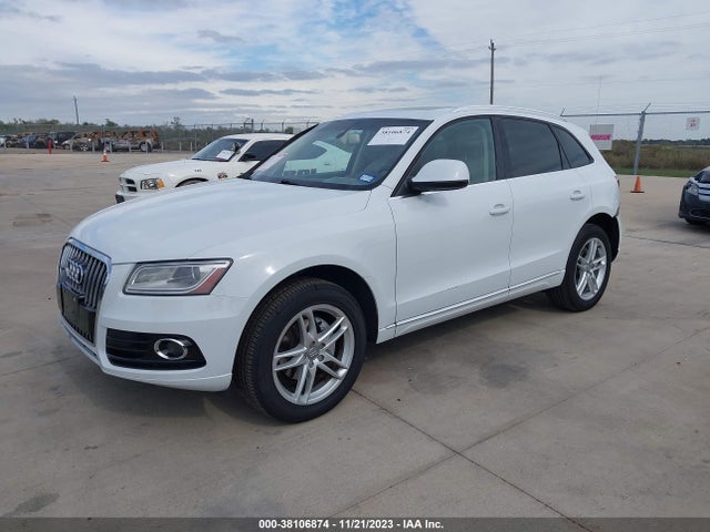 Audi Q5 2.0t Premium 2014 WA1LFAFP3EA054510 Image 2