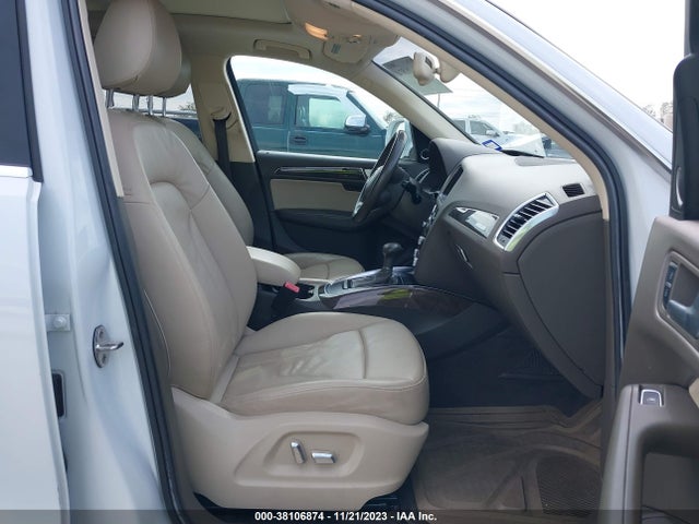 Audi Q5 2.0t Premium 2014 WA1LFAFP3EA054510 Image 5
