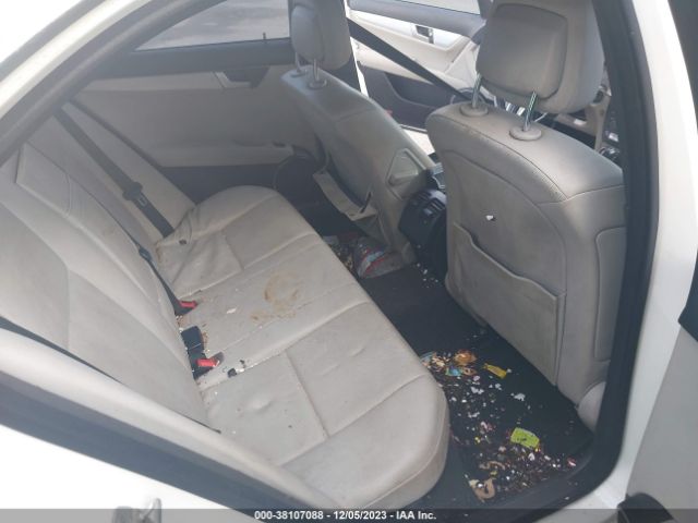 2013 MERCEDES-BENZ C-CLASS WDDGF4HB3DA873953 Photo 7