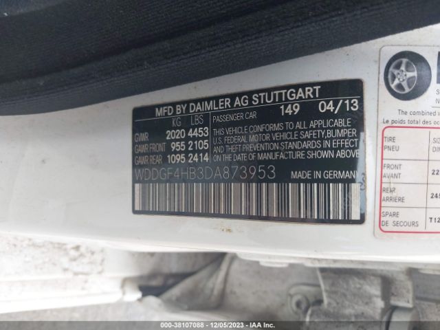 2013 MERCEDES-BENZ C-CLASS WDDGF4HB3DA873953 Photo 8