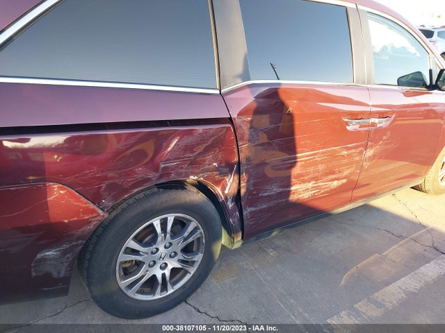 2011 HONDA ODYSSEY EX-L VIN: 5FNRL5H61BB009167