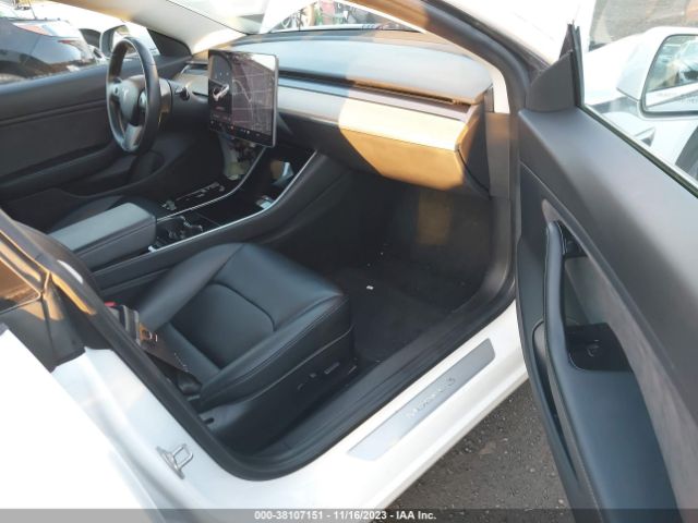 5YJ3E1EA9JF057287 Tesla Model 3 Long Range/mid Range