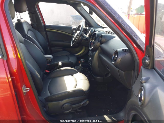 2016 MINI COUNTRYMAN WMWZC3C56GWT08799 Photo 4