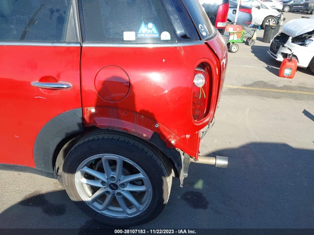 2016 MINI COUNTRYMAN WMWZC3C56GWT08799 Photo 5