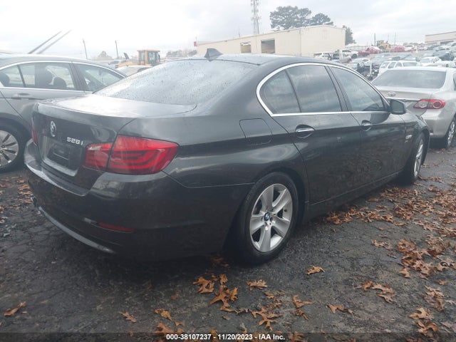 2012 BMW 528I XDRIVE VIN: WBAXH5C50CDW08297