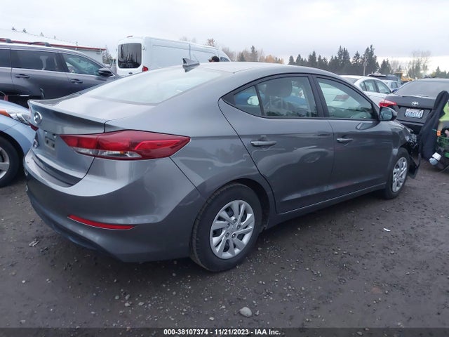 2018 HYUNDAI ELANTRA SE VIN: 5NPD74LF7JH382844