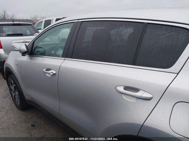 2020 KIA SPORTAGE LX VIN: KNDPMCAC5L7747019