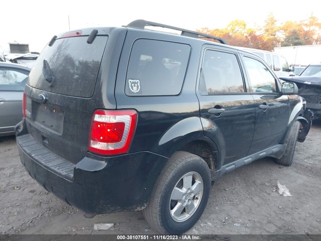 2010 FORD ESCAPE XLT VIN: 1FMCU9D78AKC25992