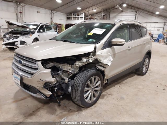 2017 FORD ESCAPE 1FMCU9J99HUF10026 Photo 1