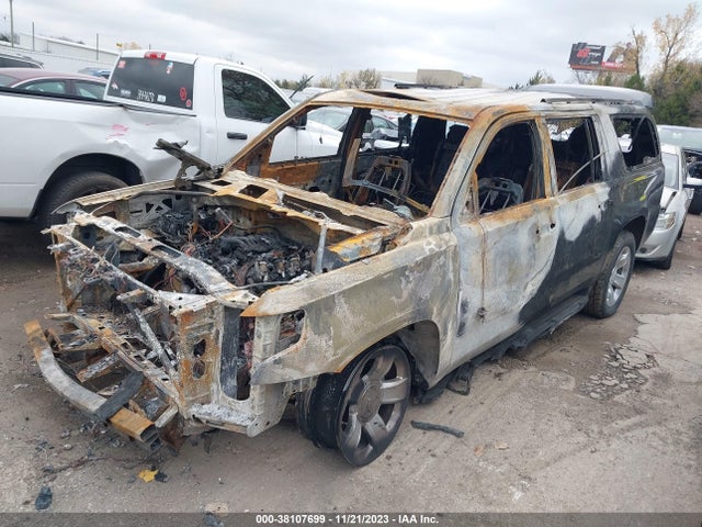 Chevrolet Suburban Premier 2017 1GNSKJKC6HR341305 Image 2