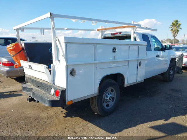 2013 CHEVROLET SILVERADO 2500HD WORK TRUCK VIN: 1GC2CVCG7DZ303297