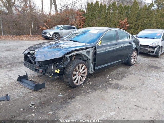 2014 JAGUAR XF SAJWJ0EF1E8U26617 Photo 1