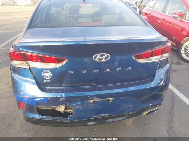 Hyundai SONATA SE 2018 5NPE24AF6JH717341 Image 16