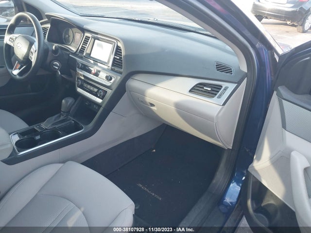 Hyundai SONATA SE 2018 5NPE24AF6JH717341 Image 5