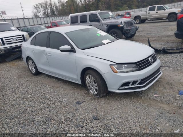 2018 VOLKSWAGEN JETTA 3VW2B7AJ0JM257030