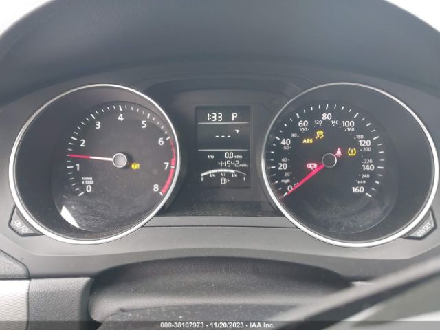 2018 VOLKSWAGEN JETTA 3VW2B7AJ0JM257030 Photo 6