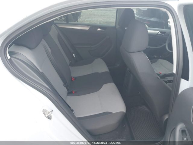 2018 VOLKSWAGEN JETTA 3VW2B7AJ0JM257030 Photo 7