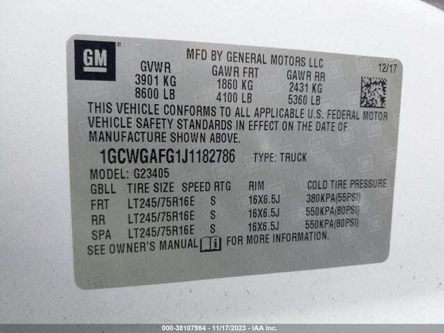 Chevrolet Express 2500 Work Van 2018 1GCWGAFG1J1182786 Image 9