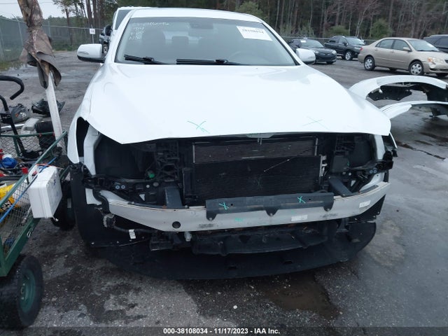Hyundai Genesis 3.8 2016 KMHGN4JE7GU128185 Image 6