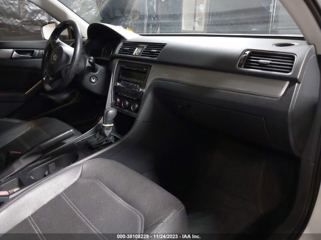 Volkswagen Passat 1.8t Wolfsburg Edition 2015 1VWAT7A34FC067590 Image 5