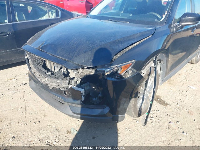 2018 MAZDA CX-5 SPORT VIN: JM3KFABMXJ1418047