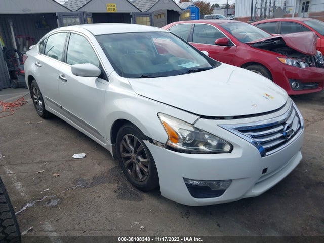Nissan Altima 2.5 S 2015 1N4AL3AP4FC162557 zdjęcie główne