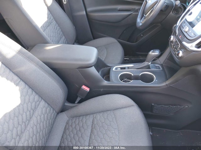 Chevrolet EQUINOX LT 2018 2GNAXSEV0J6331581 Image 5