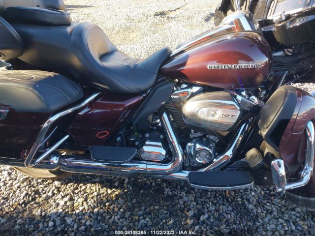 2018 HARLEY-DAVIDSON FLHTK 1HD1KED12JB656655 Photo 7