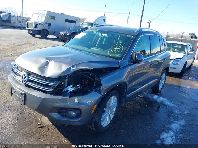 2013 VOLKSWAGEN TIGUAN SE VIN: WVGAV3AX3DW584735
