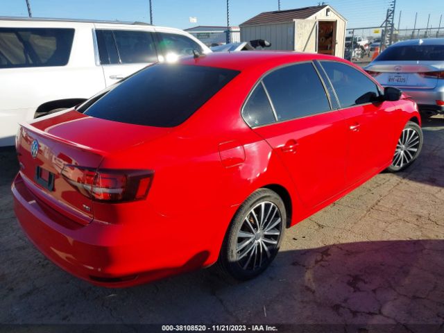 3VWD17AJ6GM337405 Volkswagen Jetta 1.8t Sport