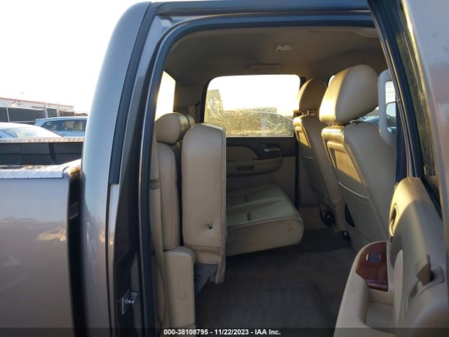 1GT121E8XEF120847 GMC Sierra 2500hd Slt