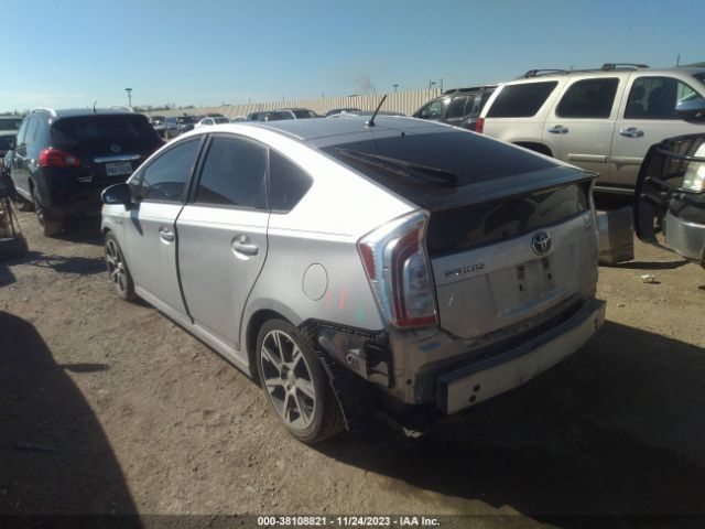 2012 TOYOTA PRIUS JTDKN3DU4C5516572 Photo 2