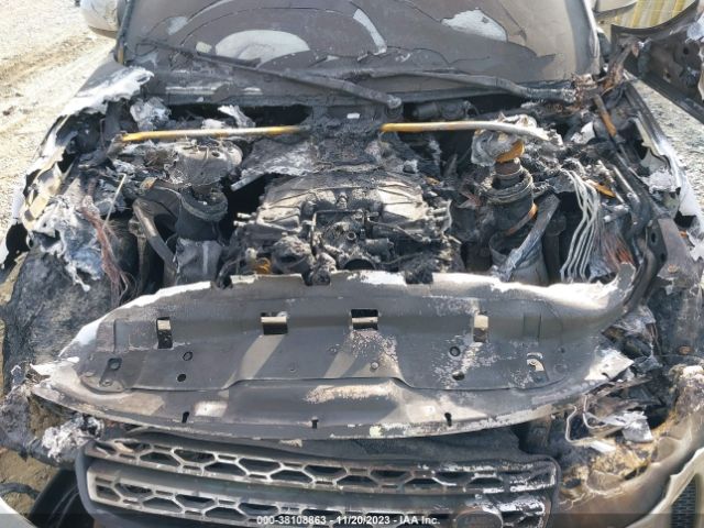 SALRHBBV8HA037395 Land Rover Discovery Hse Luxury