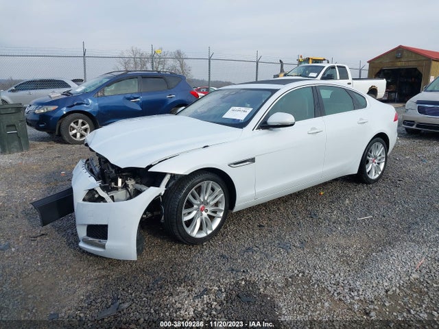 2018 JAGUAR XF SAJBN4EV8JCY54693 Photo 1