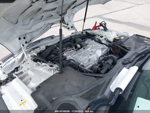 2016 JAGUAR F-TYPE SAJWA6FU1G8K24587 Photo 9