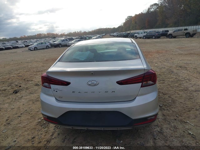 Hyundai ELANTRA SE 2019 5NPD74LF7KH406786 Image 17