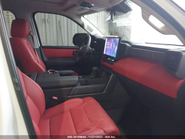 2022 TOYOTA TUNDRA HYBRID 5TFPC5DB0NX009505 Photo 4