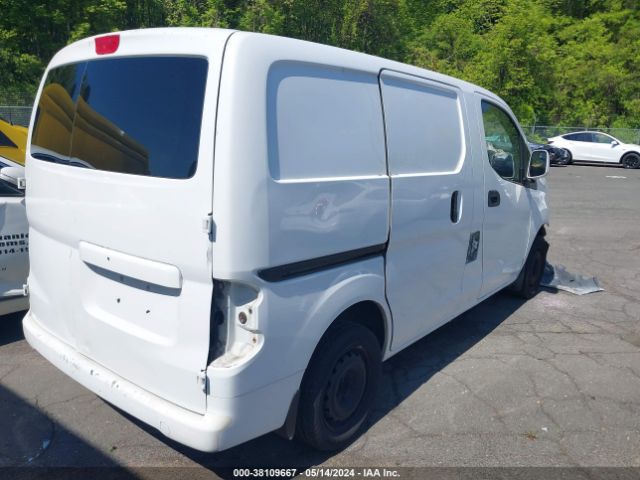 3N6CM0KN2FK729058 Nissan NV200 SV