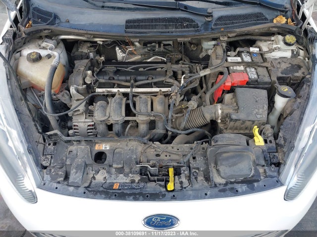 Ford FIESTA SE 2015 3FADP4BJ8FM205331 Image 10