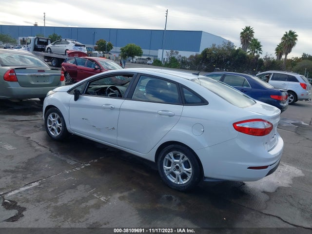 Ford FIESTA SE 2015 3FADP4BJ8FM205331 Image 3