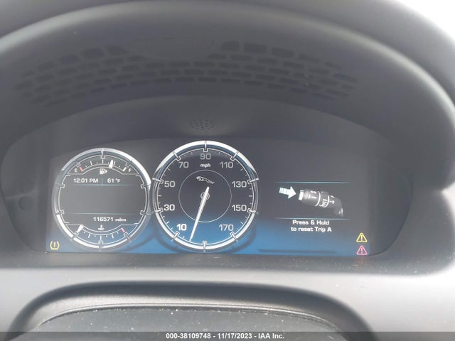 2012 JAGUAR XJ SAJWA2GB5CLV23495 Photo 6