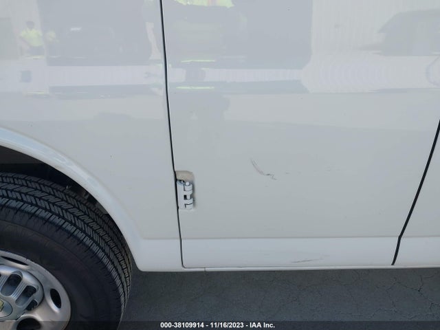 Chevrolet Express Cargo Rwd 2500 Regular 2021 1GCWGAFP9M1152990 Image 6