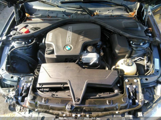 WBA3C1C52FK121866 BMW 3 Series 328i