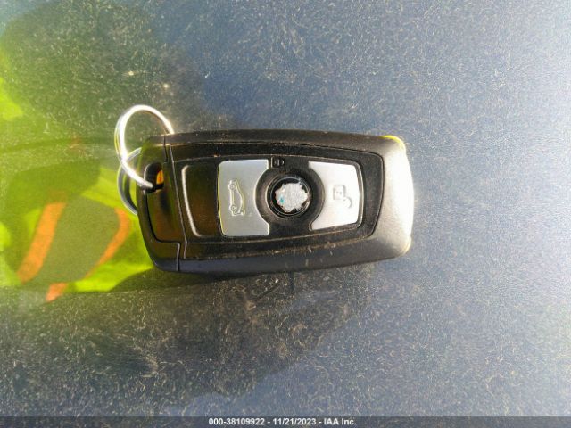 WBA3C1C52FK121866 BMW 3 Series 328i