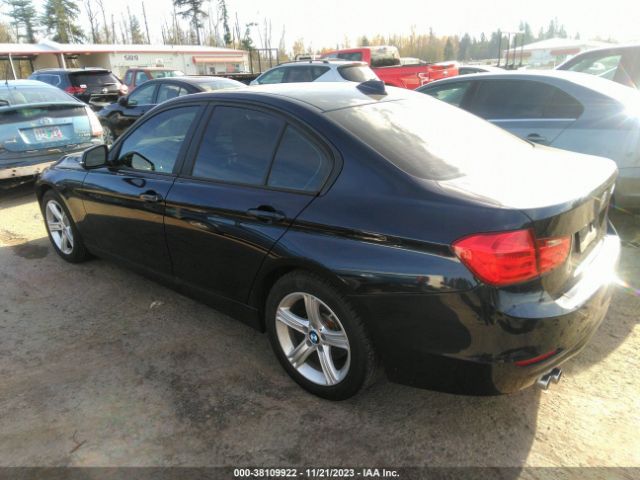 WBA3C1C52FK121866 BMW 3 Series 328i