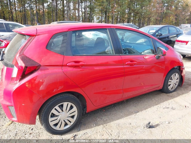 Honda FIT LX 2017 3HGGK5H50HM707714 Image 13