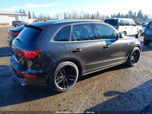 WA1CCAFP9GA015058 Audi Sq5 3.0t Premium Plus