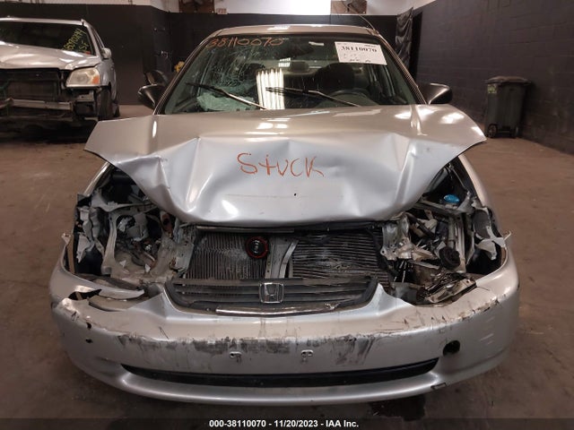 1998 HONDA CIVIC DX VIN: 2HGEJ6628WH523044
