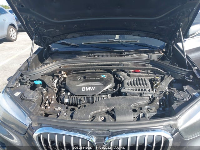 BMW X1 Xdrive28i 2016 WBXHT3C34G5E53073 Image 10